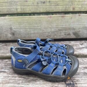 KEEN Newport H2 Water‎ Sandals Kids Blue Walking Hiking Outdoors Size 2